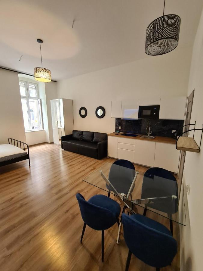 Apartment Mikubo Breslau